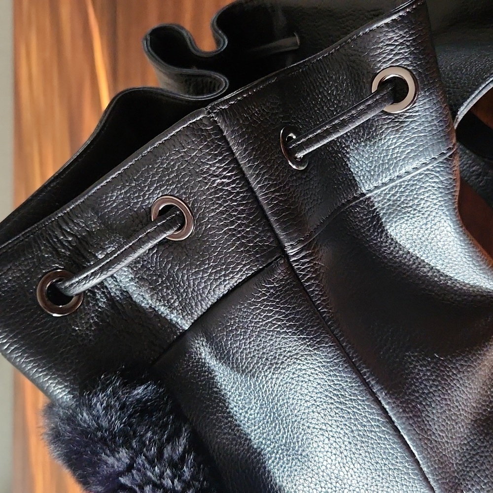 Overland Rex Rabbit Fur Leather Backpack - Picture 11 of 16